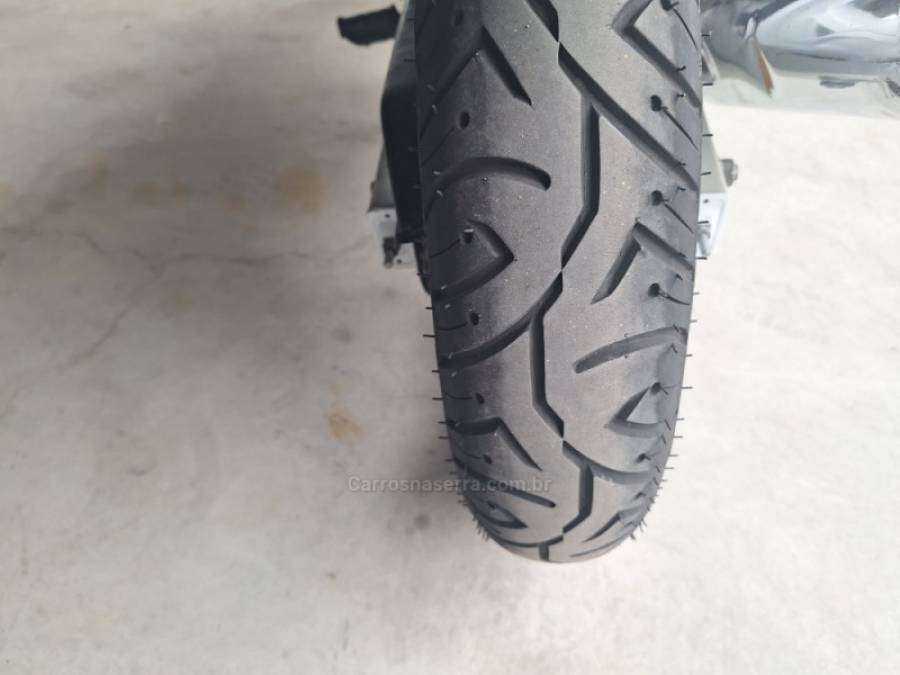 HONDA - CB TWISTER - 2008/2008 - Amarela - R$ 9.500,00