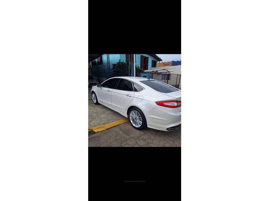 FORD - FUSION - 2016/2016 - Branca - R$ 94.900,00