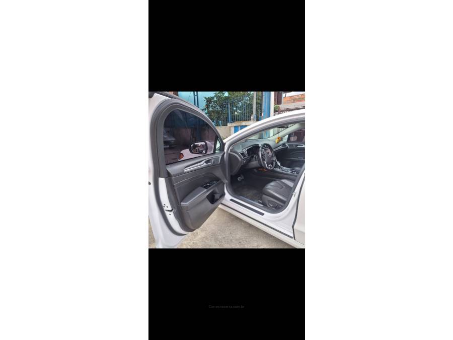 FORD - FUSION - 2016/2016 - Branca - R$ 94.900,00