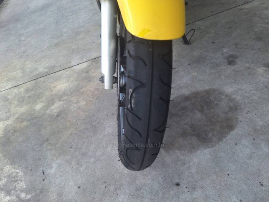 HONDA - CB TWISTER - 2008/2008 - Amarela - R$ 9.500,00
