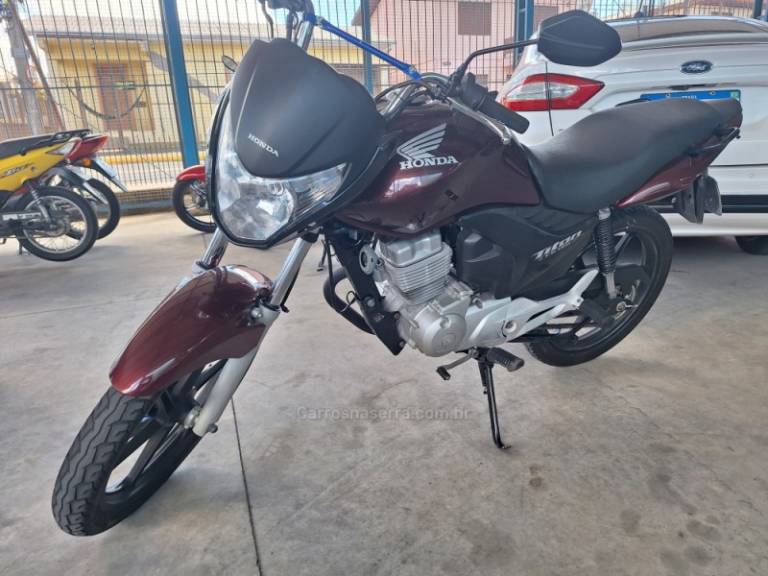 HONDA - CG 150 - 2013/2013 - Roxa - R$ 12.990,00