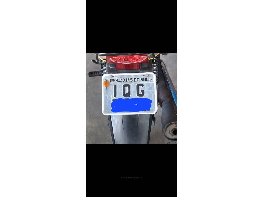 HONDA - BIZ 125 - 2008/2009 - Amarela - R$ 8.900,00