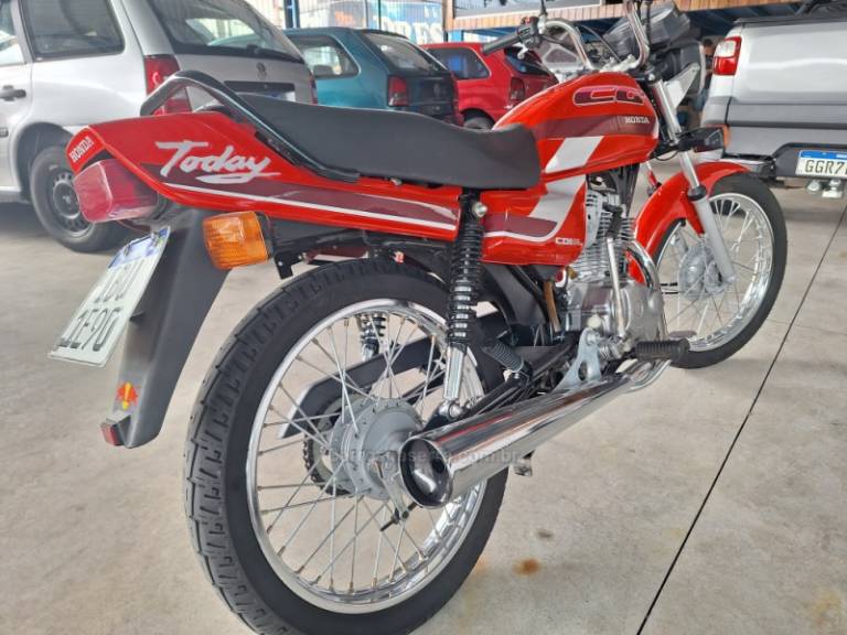 HONDA - CG 125 - 1991/1991 - Vermelha - R$ 12.000,00
