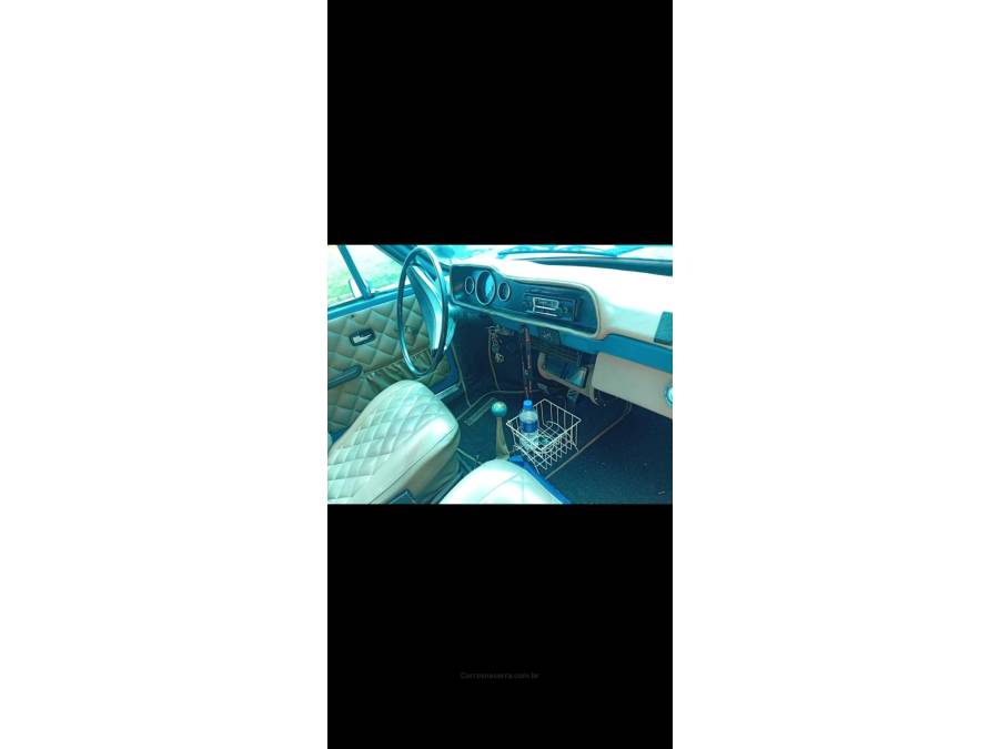 VOLKSWAGEN - BRASILIA - 1976/1996 - Azul - R$ 24.900,00
