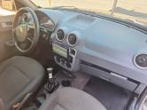 VOLKSWAGEN - SAVEIRO - 2005/2006 - Prata - R$ 32.000,00